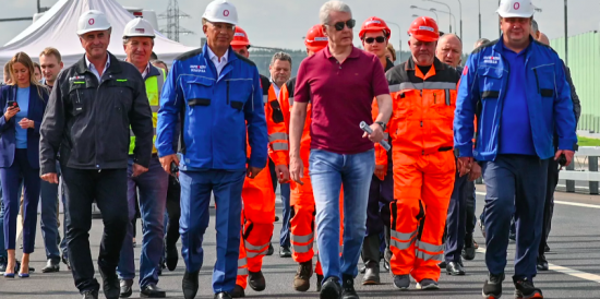 Собянин открыл движение транспорта по новой дороге от Троицка до Щербинки