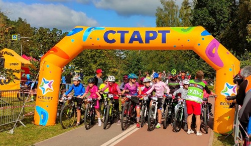 Гонщики «Московской академии велоспорта» успешно выступили на III любительских соревнованиях