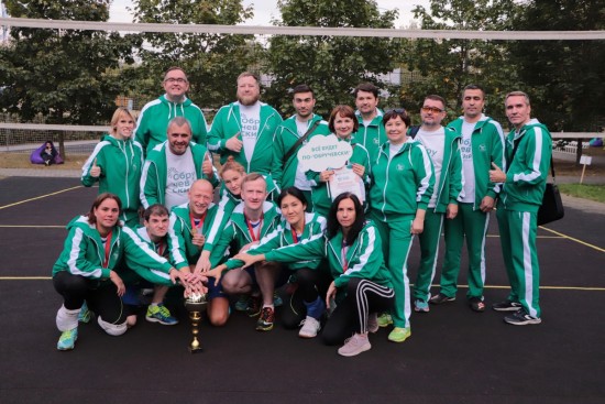 Сотрудники соцдома «Обручевский» поучаствовали в спортивном фестивале