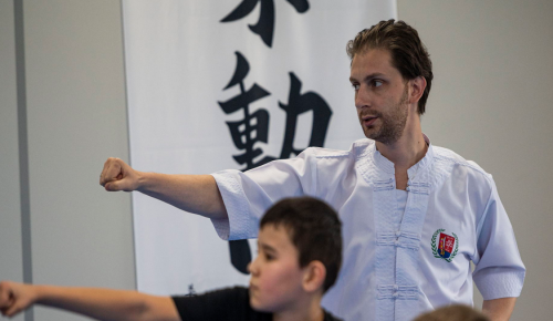 Центр «Меридиан» проведет 14 октября открытое занятие по таингу для детей