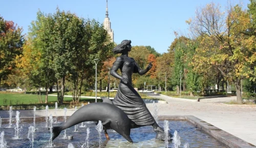 Теплой погодой завершится сентябрь на юго-западе Москвы