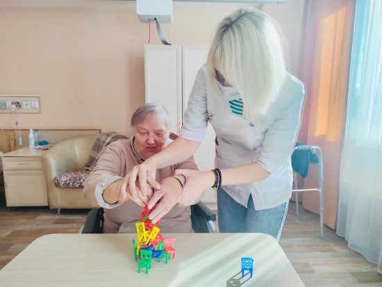 В геронтологическом центре «Тропарево» рассказали о способах тренировки памяти и наблюдательности у пожилых людей