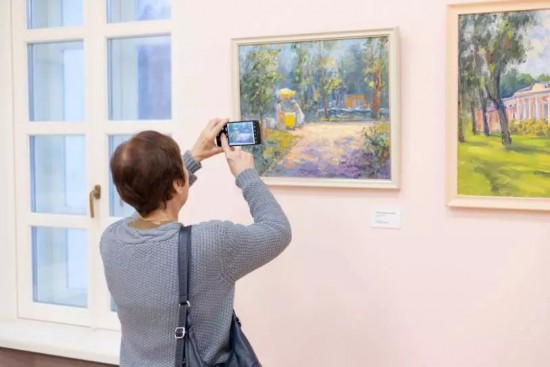 В Воронцовском парке готовят к открытию выставку «Усадьба Воронцово глазами художника: времена года»
