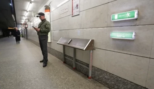 Две скамейки с подогревом заработали на станции МЦК «Площадь Гагарина»
