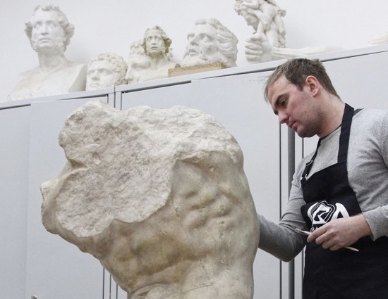 В «Меридиане» расскажут о методике реставрации каменной скульптуры