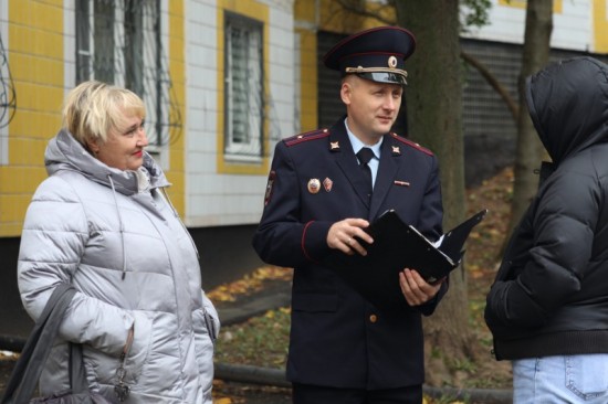 Сотрудник полиции ОМВД России по району Ясенево одержал победу во втором этапе конкурса «Народный участковый»