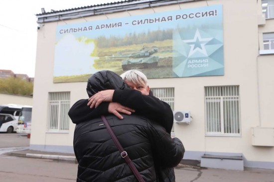 «Это долг перед родиной». Будущие бойцы рассказали, почему решили отправиться в зону СВО