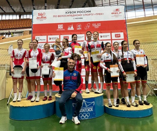 Гонщица «Московской академии велоспорта» взяла «серебро» на Кубке России по велотреку