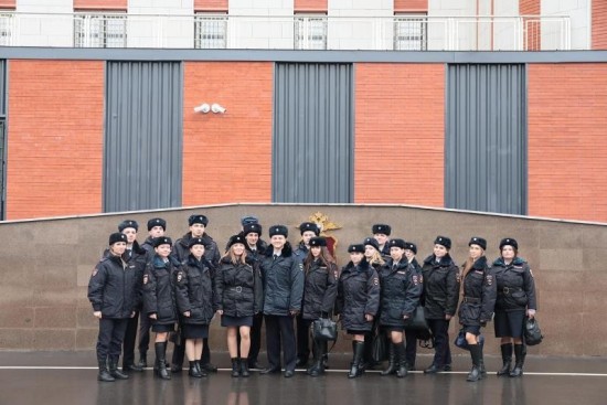 Сотрудники Управления внутренних дел по Юго-Западному административному округу Москвы посетили с экскурсией 2 специальный полк полиции