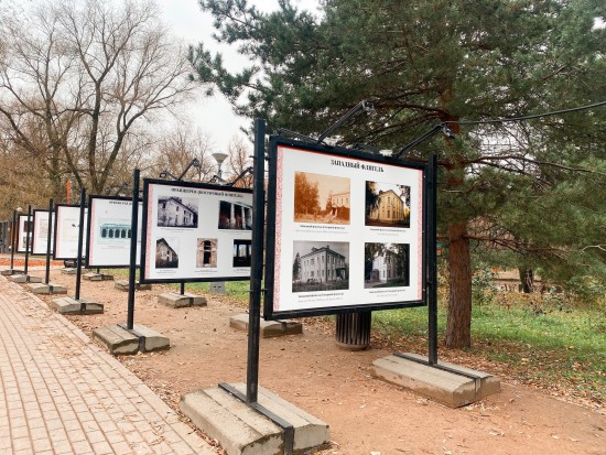 В Воронцовском парке открылась ежегодная выставка, посвященная его истории