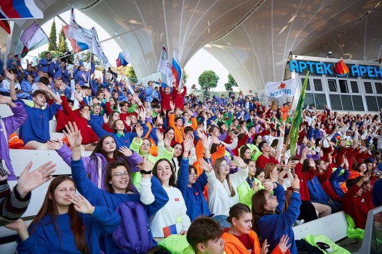 Собянин поздравил столичных школьников — победителей конкурса «Большая перемена»