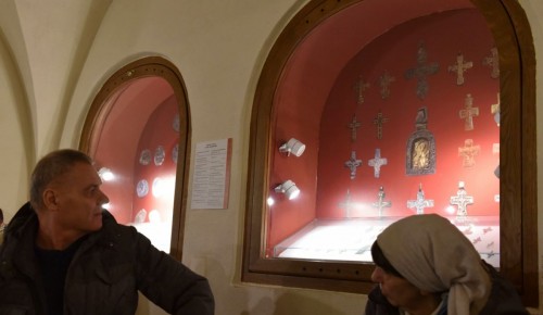 Прихожане Троицкого храма в Старых Черемушках посетили Зачатьевскую обитель