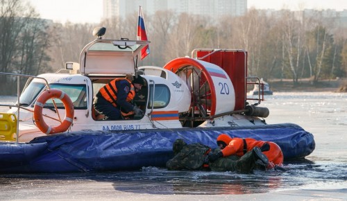 Более 20 судов на воздушной подушке будут патрулировать столичные водоемы зимой