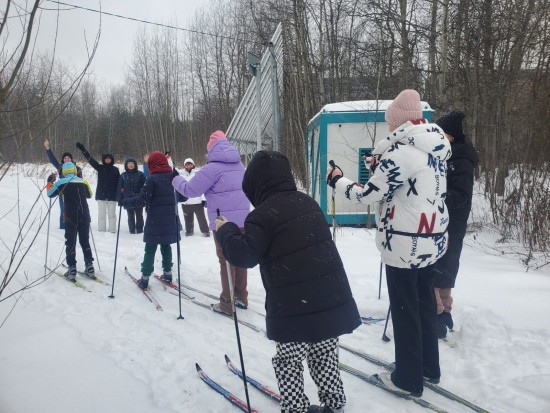 В Теплом Стане открыли лыжный сезон