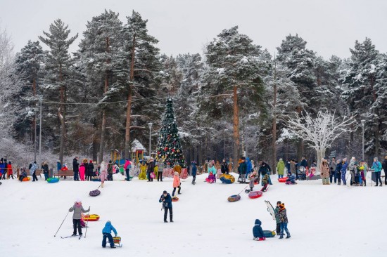 Собянин рассказал о бесплатных занятиях зимними видами спорта рядом с домом