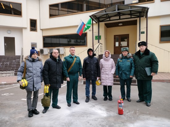 На территории центральной почтовой таможни прошла тренировка по эвакуации