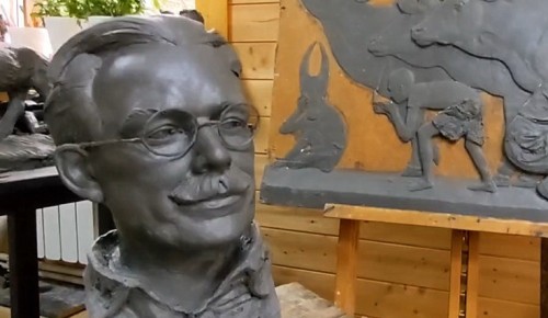 Правнучка скульптора Евгения Камзолкина живет в ЮЗАО