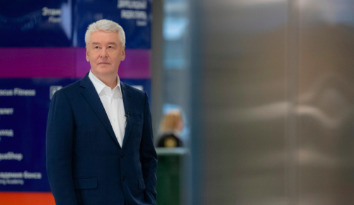 Собянин поздравил сотрудников Московского авиацентра с Днем гражданской авиации