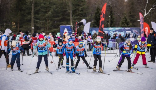 Более 3 тысяч москвичей присоединились к зимнему фестивалю школьного спорта в «Лужниках»