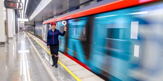 Собянин: Городской транспорт будет работать бесплатно с 20:00 31 декабря