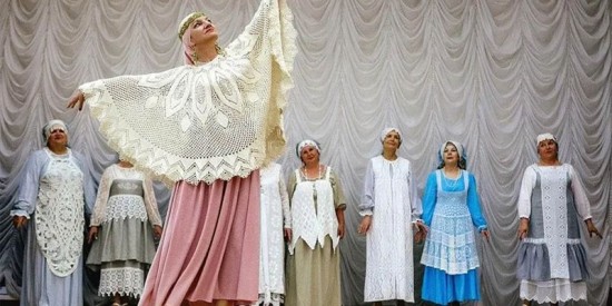 Библиотека №187 организует показ мод «Достояние России»
