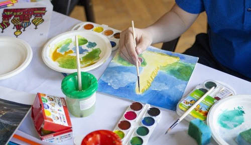 Дети из Обручевского района могут поучаствовать в конкурсе рисунков «Наследие моего района»