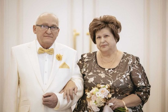 Любовь с первого взгляда. Золотых юбиляров семейной жизни поздравили во Дворце бракосочетания Южное Бутово