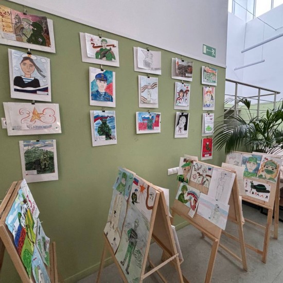 Воспитанники школы №1708 стали призерами конкурса рисунков «Защитники Отечества»
