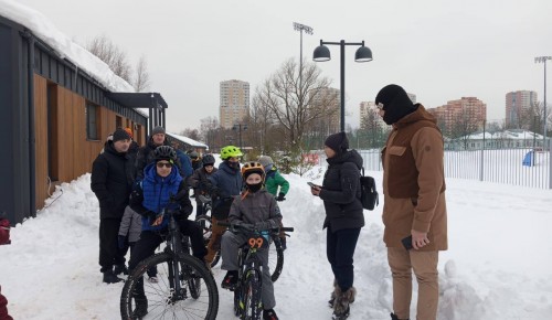 Воспитанники «Московской академии велоспорта» приняли участие в велогонке «Снежные дюны»