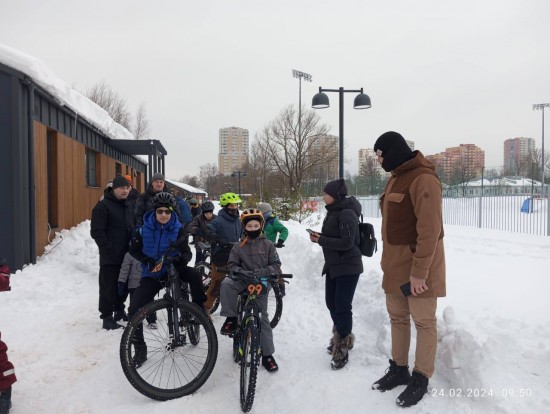 Воспитанники «Московской академии велоспорта» приняли участие в велогонке «Снежные дюны»