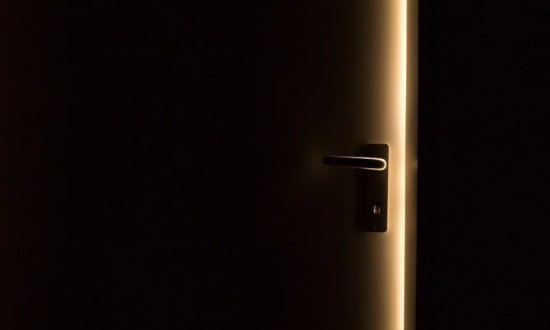 В Северном Бутове спасатели помогли пожилой женщине в закрытой квартире