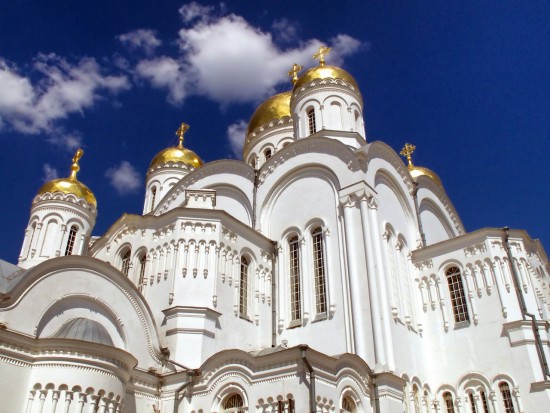 Воспитанники воскресной школы Казанского храма в Тёплом Стане посетили Патриарший собор