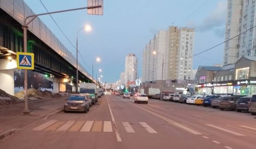 В Южном Бутове автомобилист сбил двух девочек