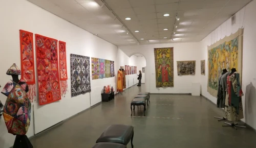 Галерея «Нагорная» приглашает на выставку «Русский стиль. Взгляд из XXI века. Текстильные истории»
