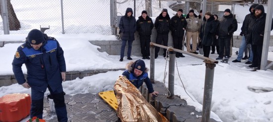 Научиться у спасателей быстро и правильно приходить на помощь