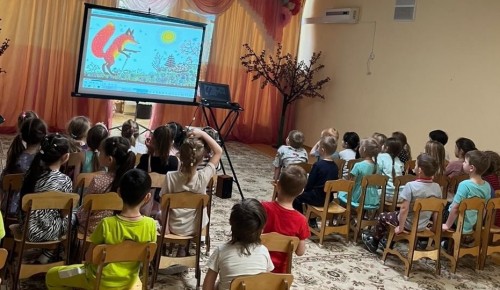 Сотрудница библиотеки №168 провела мероприятие, посвященное творчеству Виталия Бианки