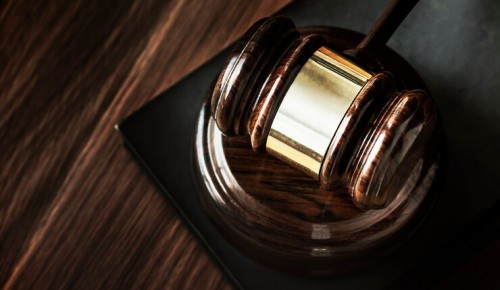 Жительницу ЮЗАО, утопившую дочь, ждет суд