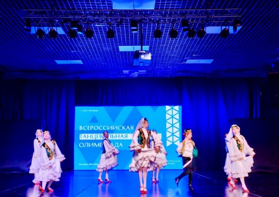Учащиеся школы №117 из хореографического коллектива «Юность» стали дипломантами Всероссийской танцевальной олимпиады