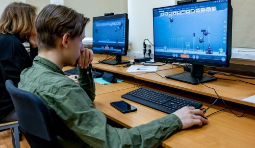 Собянин: В «Московскую электронную школу» внедрят умные сервисы с ИИ