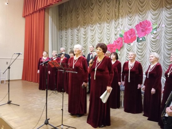 В геронтологическом центре «Тропарево» выступил хор «Не стареют душой ветераны»