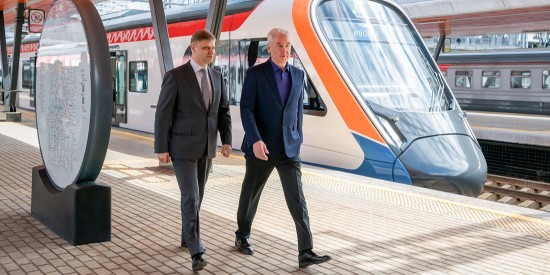 Собянин и Белозеров объявили о выходе на линии МЦД нового поезда «Иволга 4.0»