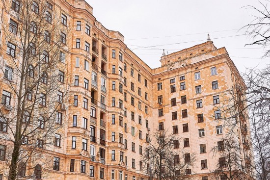 В Гагаринском районе капитально отремонтируют дом на Ломоносовском проспекте