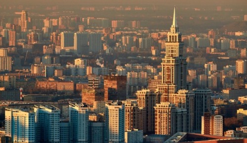 Собянин: Москва поддержит инициативы по сезонному оформлению объектов бизнеса