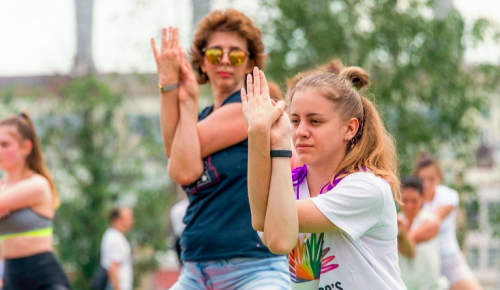 Выставка и винтажный маркет: куда стоит сходить в эти летние выходные в Москве