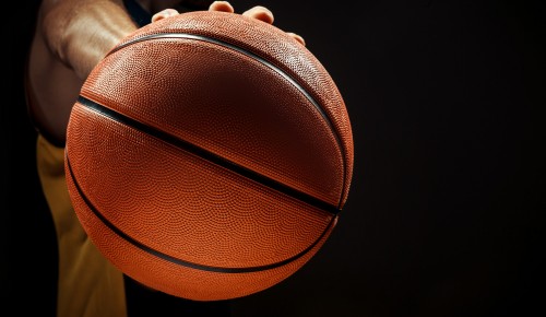 Команда Зюзина стала призером соревнований по баскетболу «Оранжевый мяч»