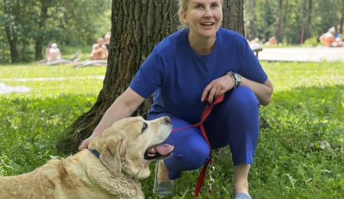 Депутат МГД Метлина провела фестиваль «Верные друзья» в парке Тропарево