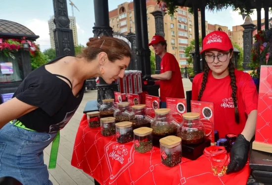 Пять купажей на выбор. На конкурсе «Чай Москва» определяем новый символ города