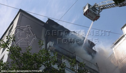 Пожарные ЮЗАО потушили квартиру в районе Ясенево