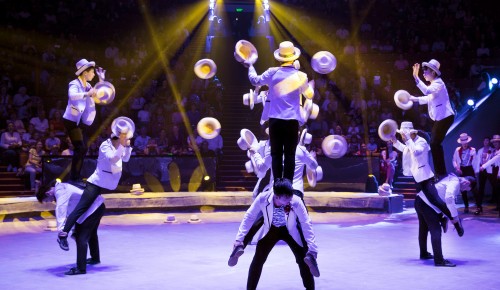 Около 200 артистов из 17 стран выступят на фестивале циркового искусства «Идол» в Москве
