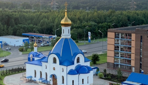 Ильинский храм предлагает принять участие в акции «Собери ребенка в школу»